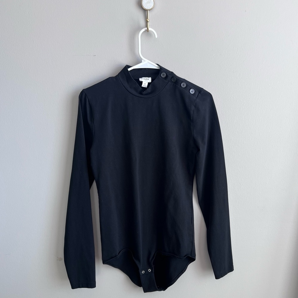 J.Crew Women’s black bodysuit - size M ✨💕 good condition, high neck w/buttons